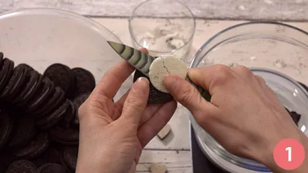 privare gli oreo del ripieno