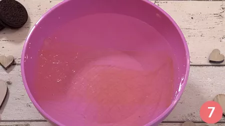 mettere a bagno la colla di pesce