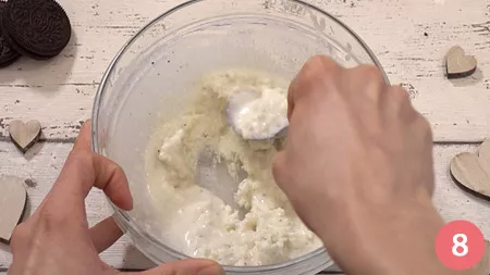 ammorbidire la crema degli oreo con la panna