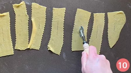 Frappe di carnevale - Passaggio 10