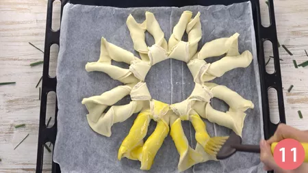 Ghirlanda di sfoglia al salmone - Passaggio 11