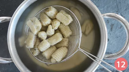 Gnocchi di melanzane con sugo di pomodorini - p12