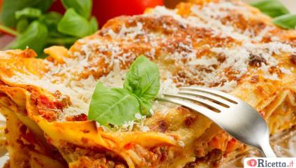 Lasagna napoletana ed emiliana, le differenze
