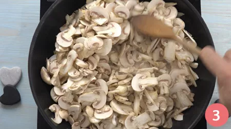 Lasagne con zucca e funghi - Passo 3