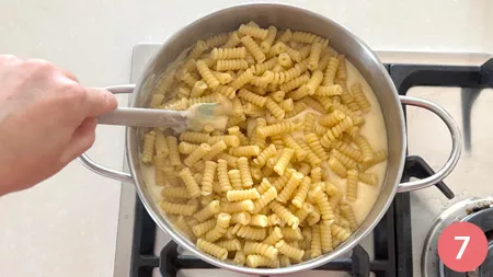 Mac and cheese - p7