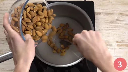 Mandorle caramellate - Passaggio 3