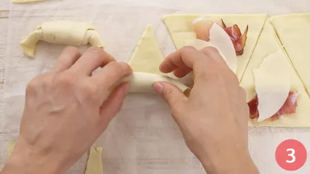 Mini croissant speck e provolone - Passaggio 3