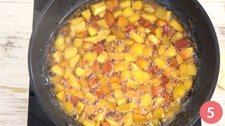 Mousse al cioccolato bianco e pesche - Passaggio 5