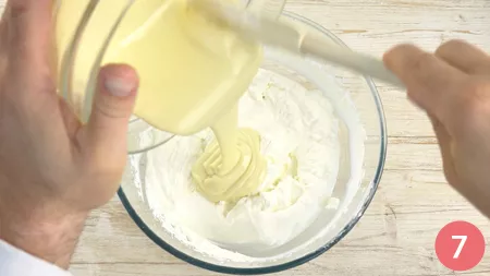 Mousse al cioccolato bianco e pesche - Passaggio 7