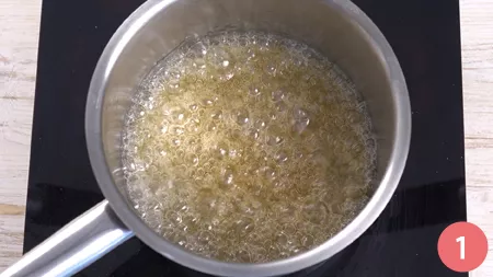 Mousse con crema al formaggio e caramello salato - Passaggio 1