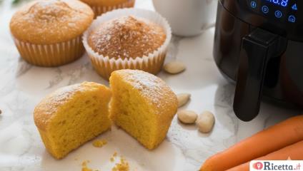 Muffin alle carote in friggitrice ad aria: dolcetti morbidi e profumati