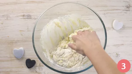 Muffin salati prosciutto e formaggio - Passaggio 3