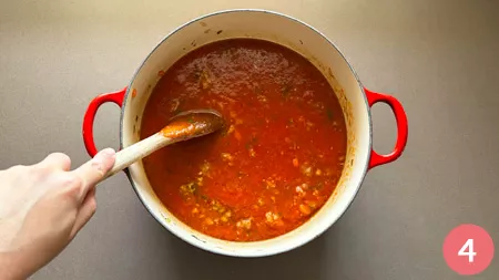 Nidi di tagliatelle al ragù - p4