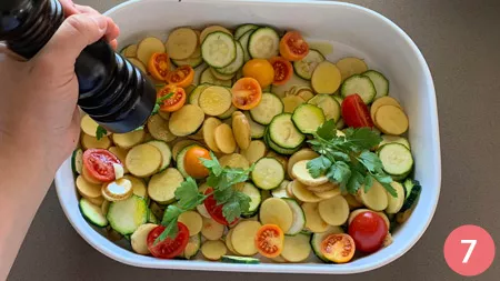 Orata con patate, zucchine e pomodorini - p7