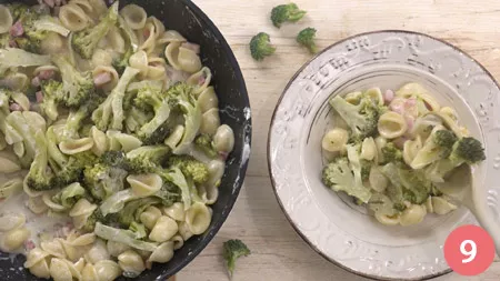 Orecchiette ai broccoli e pancetta - Passaggio 9