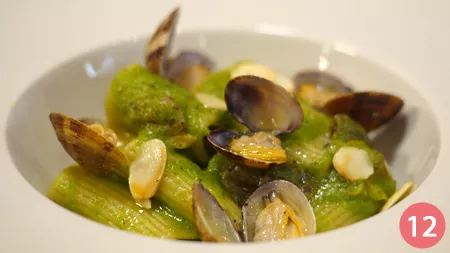 Paccheri con scarola, vongole e mandorle - Passaggio 12