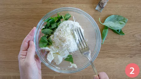 Paccheri ripieni con ricotta e mozzarella - P2