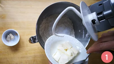 Pane al burro - passo 1