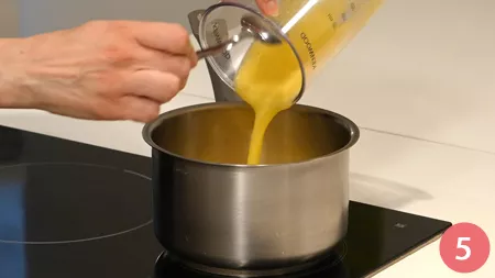 Panna cotta alla Piña Colada - Passaggio 5