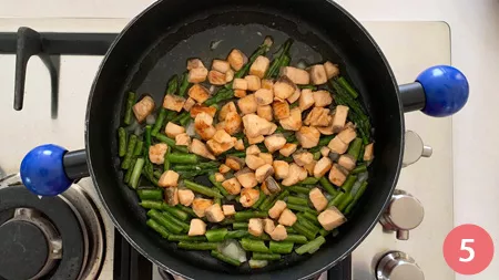 Pasta agli asparagi e salmone - P5