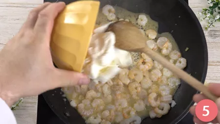 Pasta al limone e gamberetti - Passaggio 5