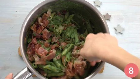 Pasta al pesto di spinaci, speck e ricotta - Passaggio 8