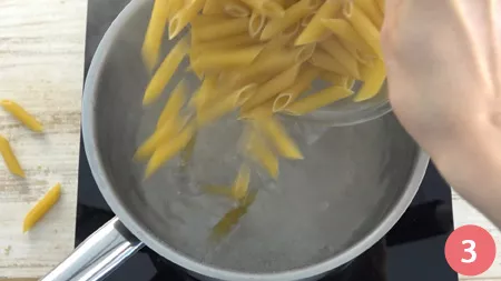 Pasta al pesto di zucchine e pomodorini confit - Passaggio 3