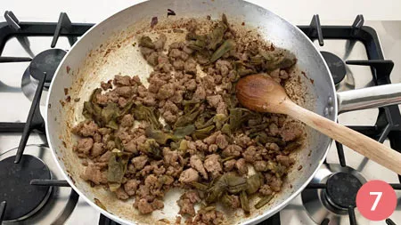 Pasta con carciofi e salsiccia - Passaggio 7