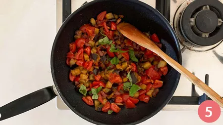 Pasta con Melanzane - P5