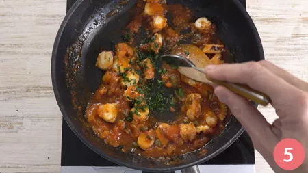 Pasta con sugo di polpo - Passaggio 5
