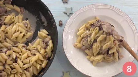 Pasta con salsiccia e radicchio - Passo 8