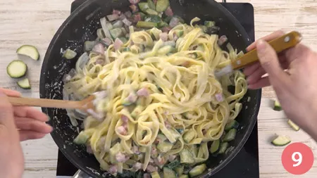 Pasta con zucchine e pancetta - Passaggio 9
