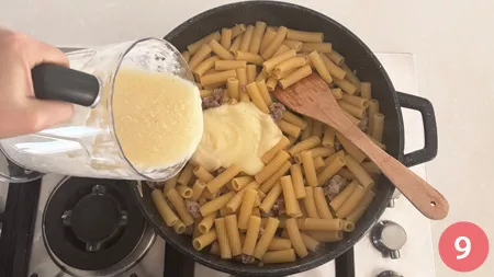  Pasta con crema di patate e salsiccia - p9