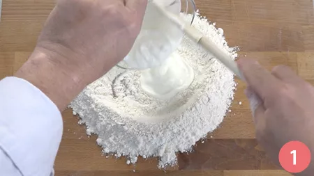 Pasta frolla allo yogurt - Passaggio 1