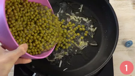 Pasta con tonno e piselli - Passo 1