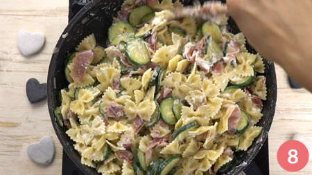 Ricetta Pasta Con Zucchine Speck E Philadelphia Consigli E Ingredienti Ricetta It