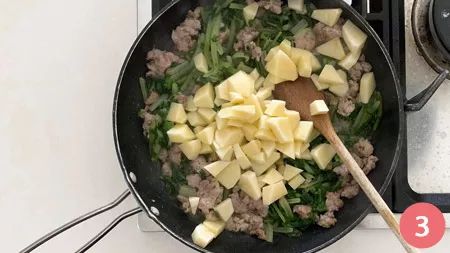 Pasticcio di patate e bietole - Passaggio 3