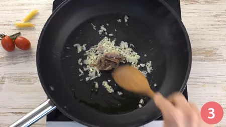 Penne al sugo di tonno e pomodorini - Passaggio 3