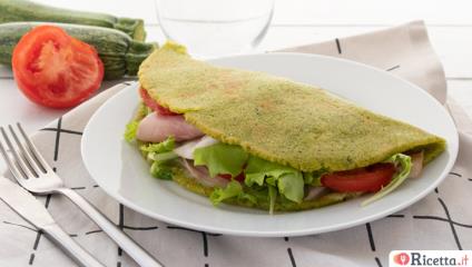 Piadina di zucchine senza glutine, leggera e colorata