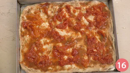 Pizza con lievito madre - Passaggio 16