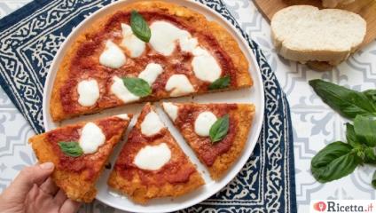 Pizza di pane in padella Bimby: facile e da farcire a piacere