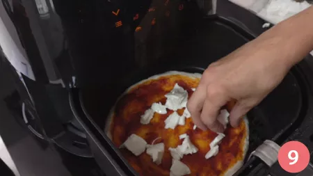 Pizza in friggitrice ad aria - P9