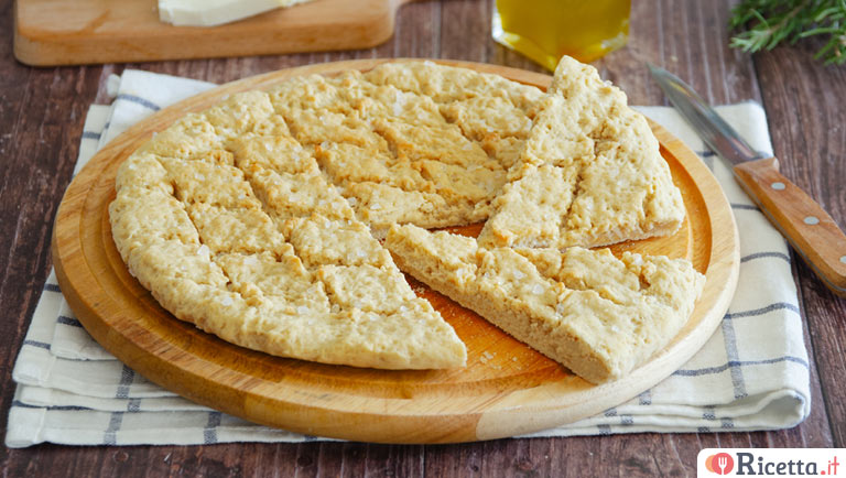 Pizza scima: ricetta abruzzese originale senza lievito (Pronta in 30 minuti)