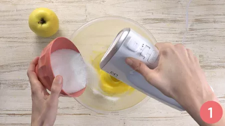 Plumcake alle mele - Passaggio 1