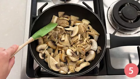 Polenta funghi e salsiccia - p5