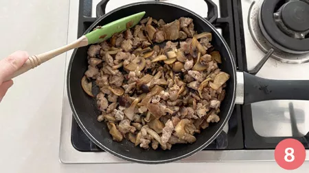 Polenta funghi e salsiccia - p8