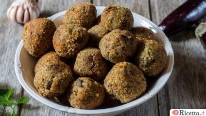 Polpette di melanzane Bimby: croccanti e con cuore filante