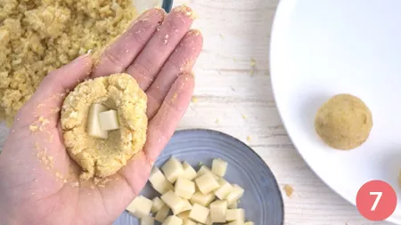 Polpette di pane e formaggio - Passaggio 7