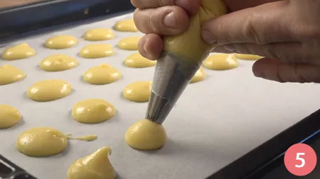 Profiteroles al cioccolato bianco - Passaggio 5