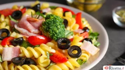 Quali formati scegliere per l'insalata di pasta fredda?